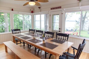 Dining - Cliff House Luxury Lakefront Retreat with Hot Tub (Penn Yan)