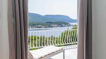 Apartment (Apartment Konak - Two Bedroom Apartme) | Balcony