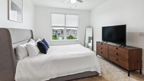 1 chambre, bureau, fer et planche à repasser, Wi-Fi