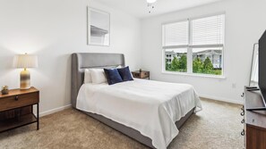 1 bedroom, desk, iron/ironing board, WiFi