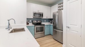 Refrigerador y comedor