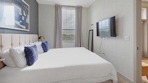 1 bedroom, desk, iron/ironing board, WiFi