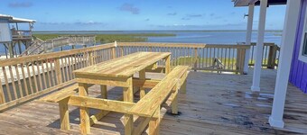 Purple Pelican - Boat Access - Island Realty
