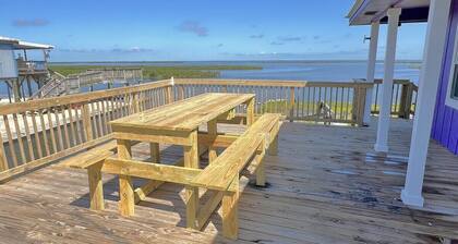 Purple Pelican - Boat Access - Island Realty