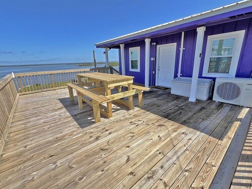 Purple Pelican - Boat Access - Island Realty
