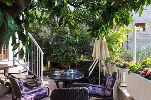 Studio (Apartment Vukic - Studio Apartment wi) | Terrace/patio