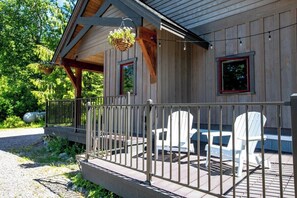Terrace/patio - Back Forty Lodge - Cabin (Whitefish)