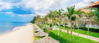 Blooming Lotus Resort