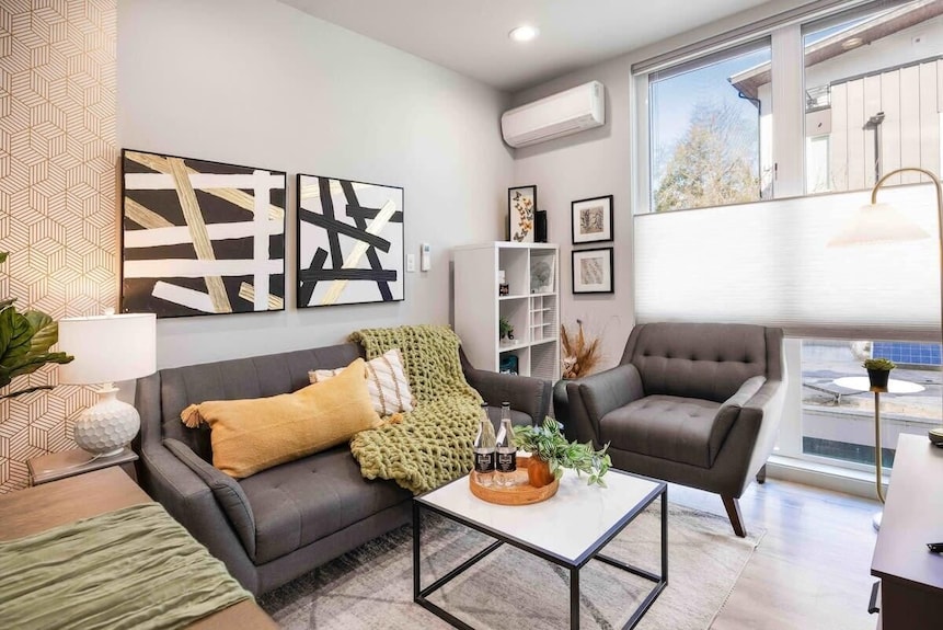 Newly Modern 2b2b Home Near Seatac - Golf Course - Seattle, WA