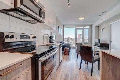 Wellington 1B with DEN