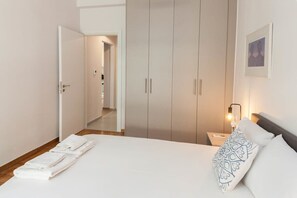 2 soverom, strykejern/-brett, wi-fi og sengetøy