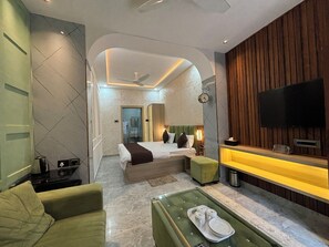 Habitación de lujo doble (Royal Room) | Sistema de insonorización, wifi gratis, ropa de cama