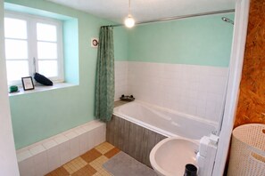 Handtücher, Seife, Toilettenpapier