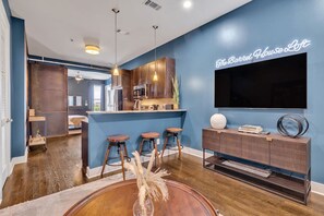 Interior - Barrelhouse Loft | West End Near Vandy/Broadway (Nashville)
