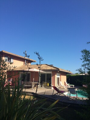 Alberca al aire libre