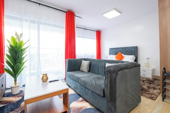 Living area - Studio Apartment in Kileleshwa (Nairobi)
