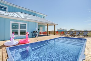 Piscine extérieure, piscine chauffée