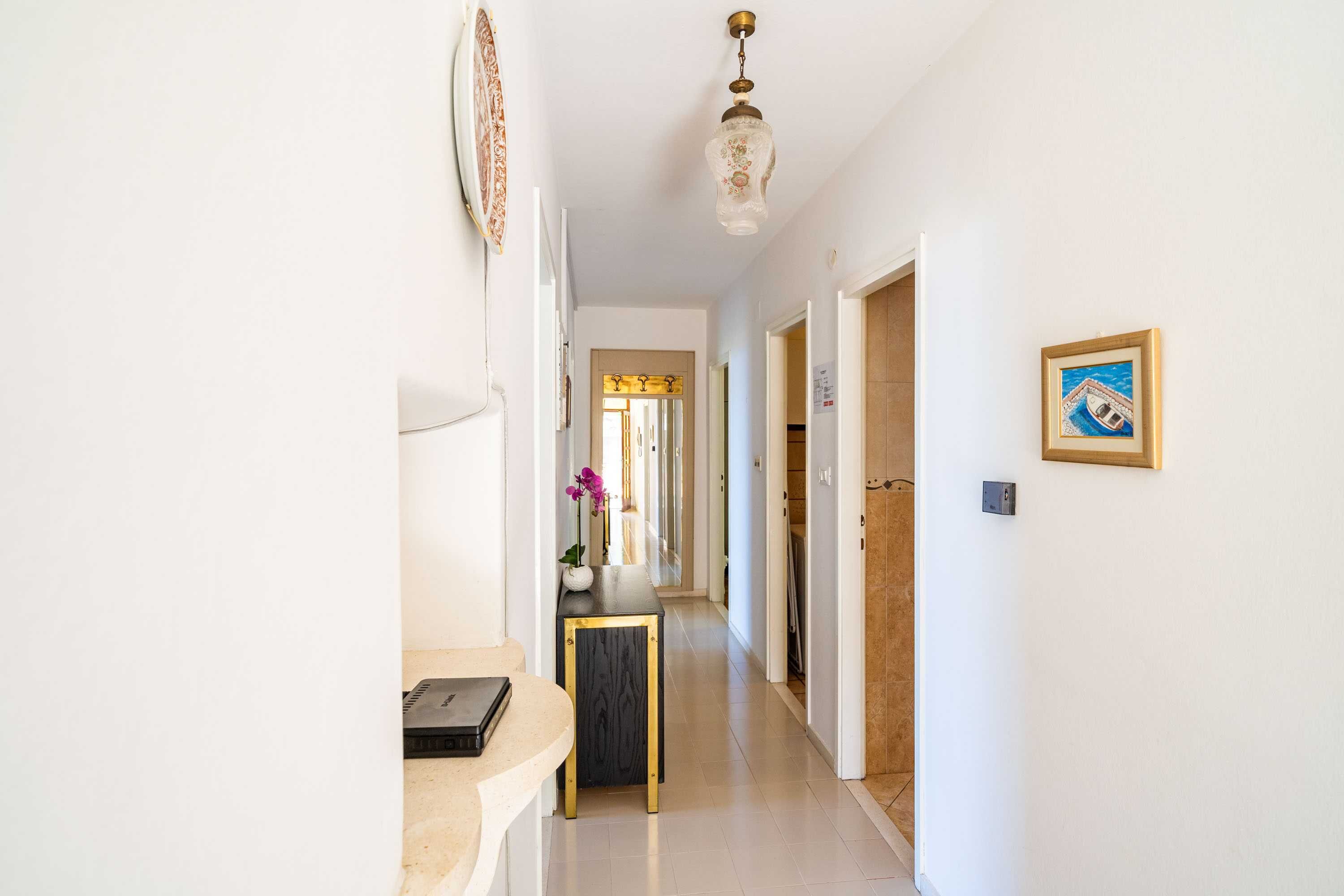 Appartement (Three-Bedroom Apartment with Balcony ) | Intérieur
