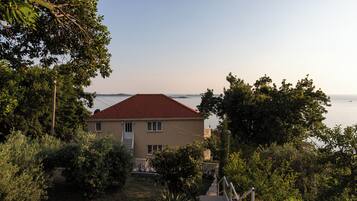 Apartment (Apartments Belenum - One-Bedroom Apar) | Exterior