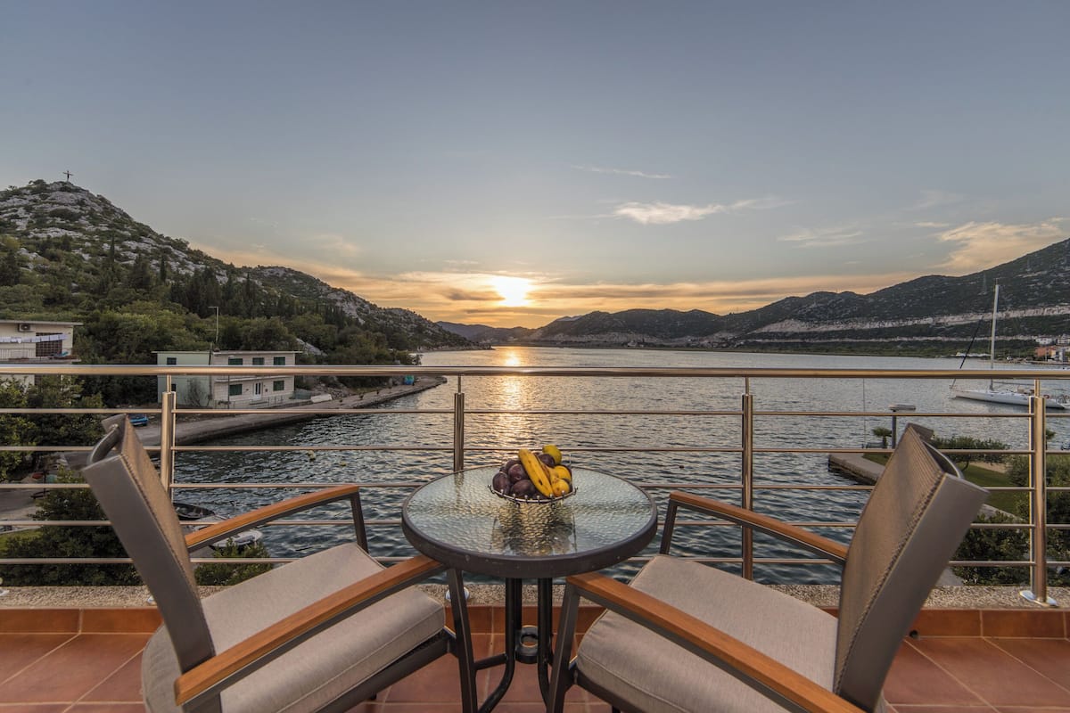 Apartment (Apartments Ema-Comfort Two Bedroom Ap) | Terrasse/Patio