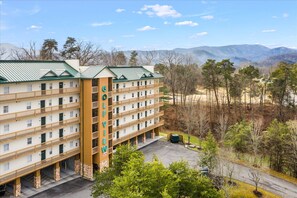 Exterior - Smoky Mountain Bearadise (Pigeon Forge)