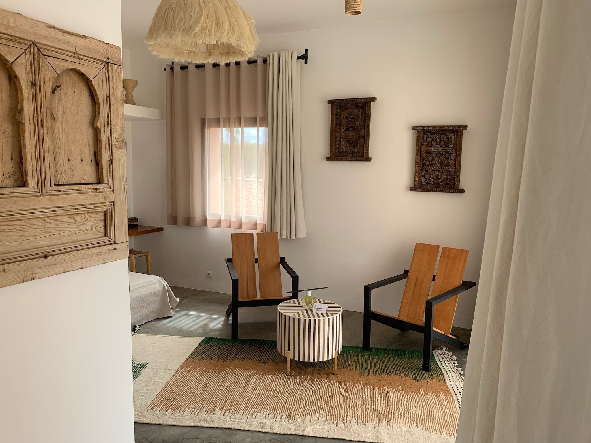 Suite Deluxe, salle de bains attenante, vue jardin (Grande terrasse) | 1 chambre, literie de qualité supérieure, surmatelas, minibar
