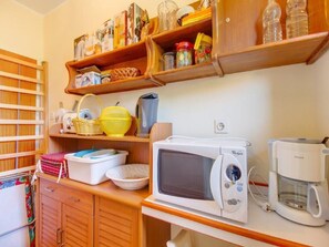 Apartment (Three Bedroom Apartment with Terrace ) | Private kitchen