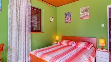 Apartamento (Three Bedroom Apartment with Terrace ) | 3 quartos, Wi-Fi de cortesia