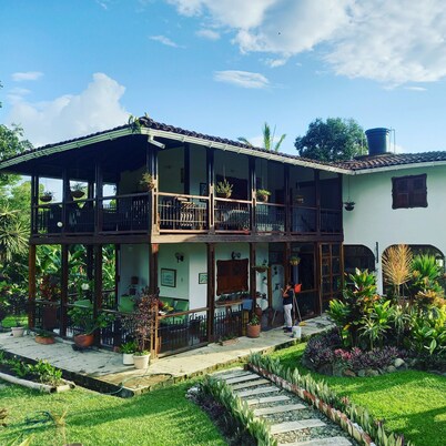 알로하미엔토 루랄 라 프라데라