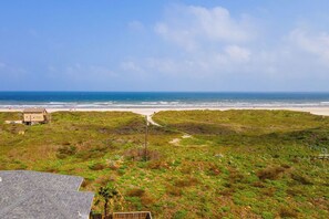 Beach nearby - Views | Heated Pool* | Golf Cart | (Port Aransas)