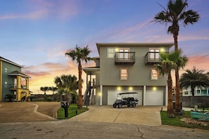 Exterior - Views | Heated Pool* | Golf Cart | (Port Aransas)