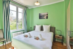 6 bedrooms, iron/ironing board, travel crib, WiFi - Maison 6 chambres Les Sables - 100m Grande Plage (Les Sables-d'Olonne)