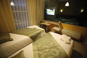 Room - Bal Otel (Tirebolu)
