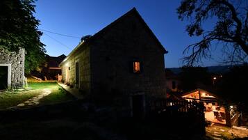 Apartment (Two Bedroom Apartment) | Exterior