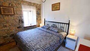 Apartment (Two Bedroom Apartment) | 2 bedrooms, free WiFi