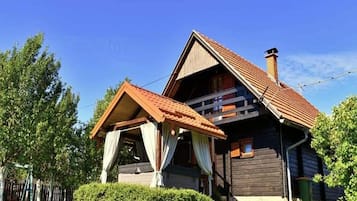 Casa (Two Bedroom Holiday Home with Terrace) | Exterior