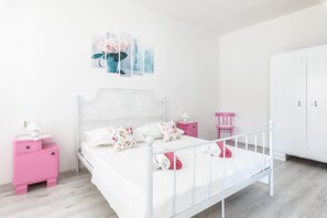 Casa (Three Bedroom Holiday Home with Sea V) | 3 quartos, Wi-Fi de cortesia