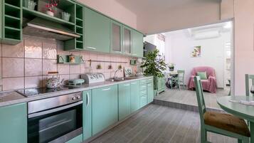 Ferienhaus (Three Bedroom Holiday Home with Sea V) | Eigene Küche | Kühlschrank