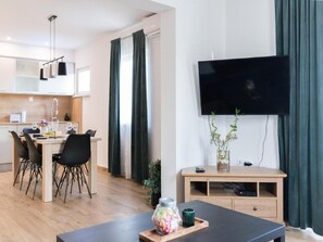 Apartment (Three Bedroom Apartment with Terrace ) | Interior - Apartments Mistral (Razanac)