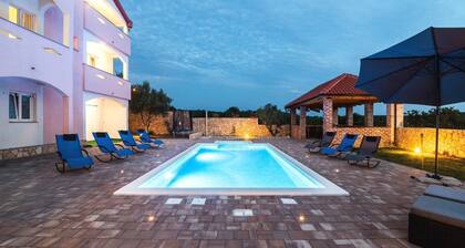 Apartments Mistral