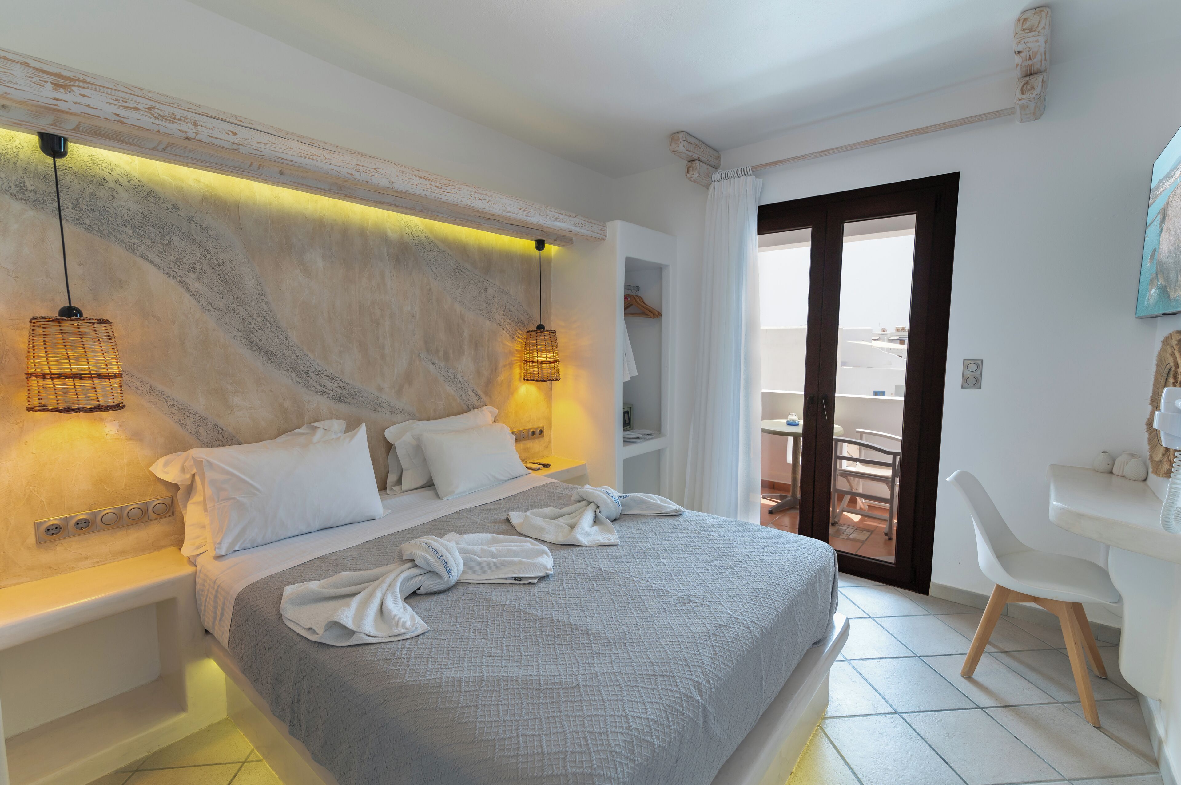 Quarto casal conforto, de frente para o mar | Cofres nos quartos, quartos à prova de som