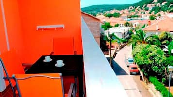 Departamento (Comfort One-Bedroom Apartment with Ba) | Balcón