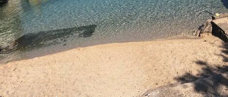 House (Two Bedroom Holiday Home with Sea Vie) | Beach