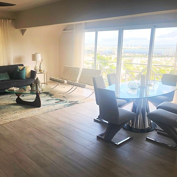 Interior - The View: Goodwood Park Luxury Townhouse with pool just outside the city. (Goodwood Park)