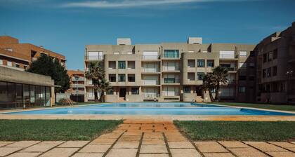 Mareada by Tonsdeverde, T3 com Piscina Partilhada, Varanda e Wi-fi