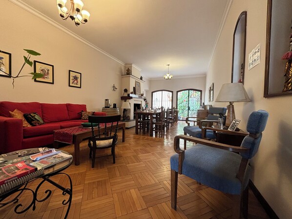 42-inch TV with cable channels