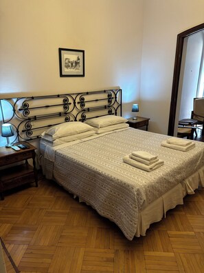 Comfort Triple Room, Courtyard View