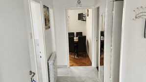 Apartemen (Apartments Amalia - Two Bedroom Apart) | Kamar mandi