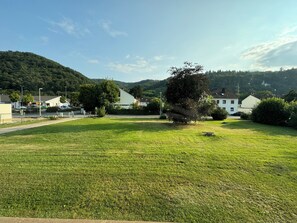 Property grounds - Bookeinfach Villa Ferry (Bad Ems)