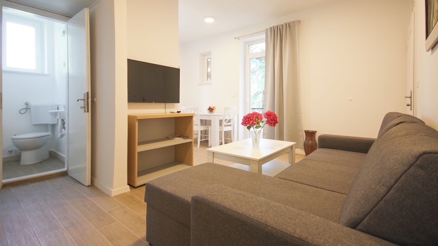 Apartment Goge